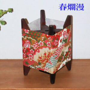 糸車行灯 春爛漫